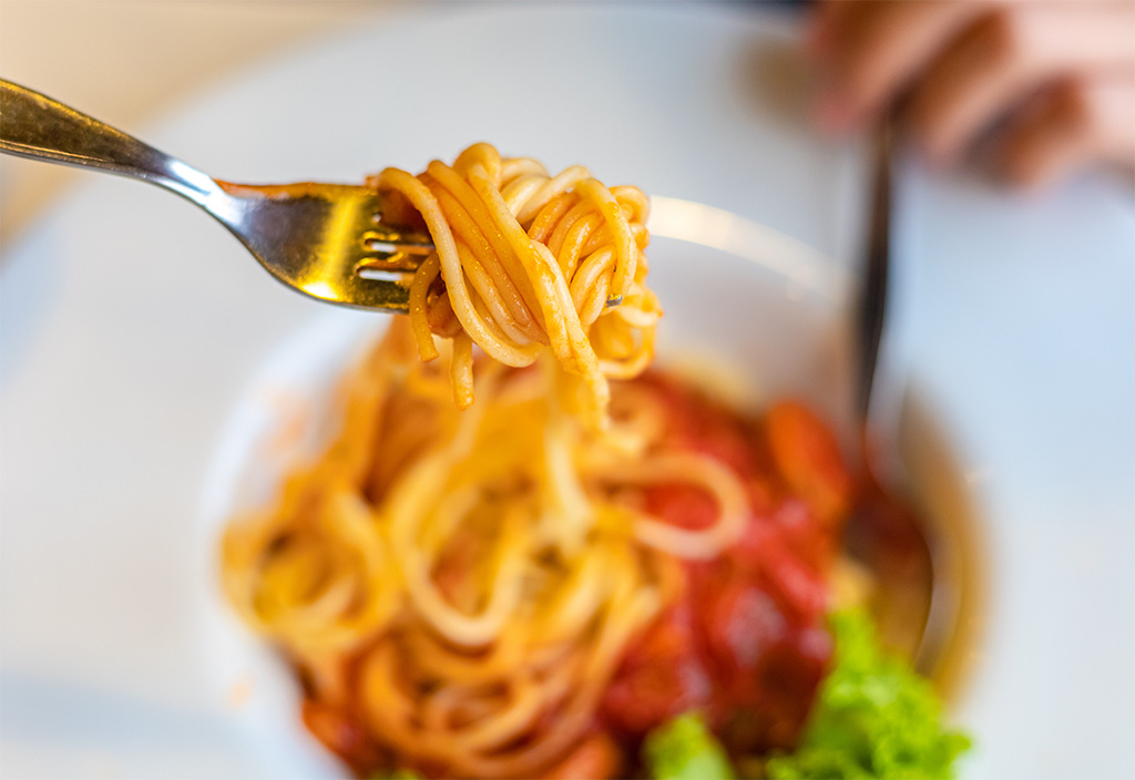 SOUPER SPAGHETTI BÉNÉFICE-SOIRÉE DANSANTE ET... 'LE GRAND TIRAGE"